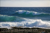 Hohe Wellen an der Playa Paraiso (Teneriffa, Kanarische Inseln) - Waves at Playa Paraiso (Tenerife, Canary Islands)